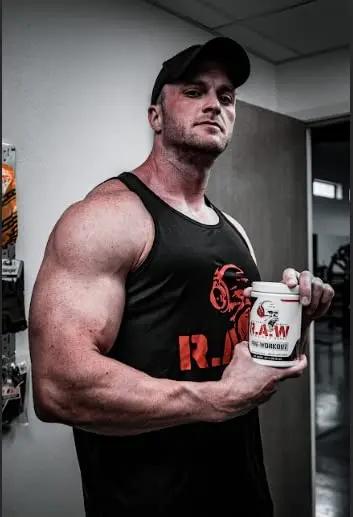 Real Anabolic Warrior / Pre-Workout Dietary Supplement/Increases Muscle Strength/Powder Supplement/Increase Muscle Protein/Increase Energy (Tropical Sunrise)