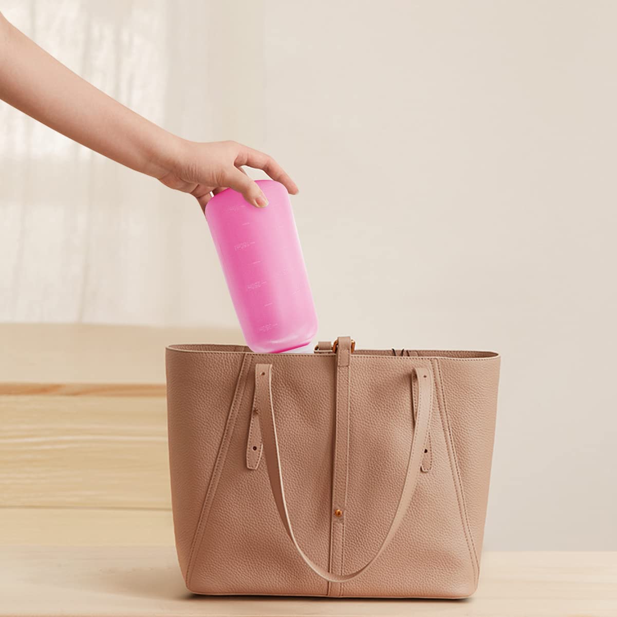 Peri Bottle for Postpartum Care,12 OZ Perineal Bottle Postpartum Essentials Upside Down Peri Bottle Showvigor