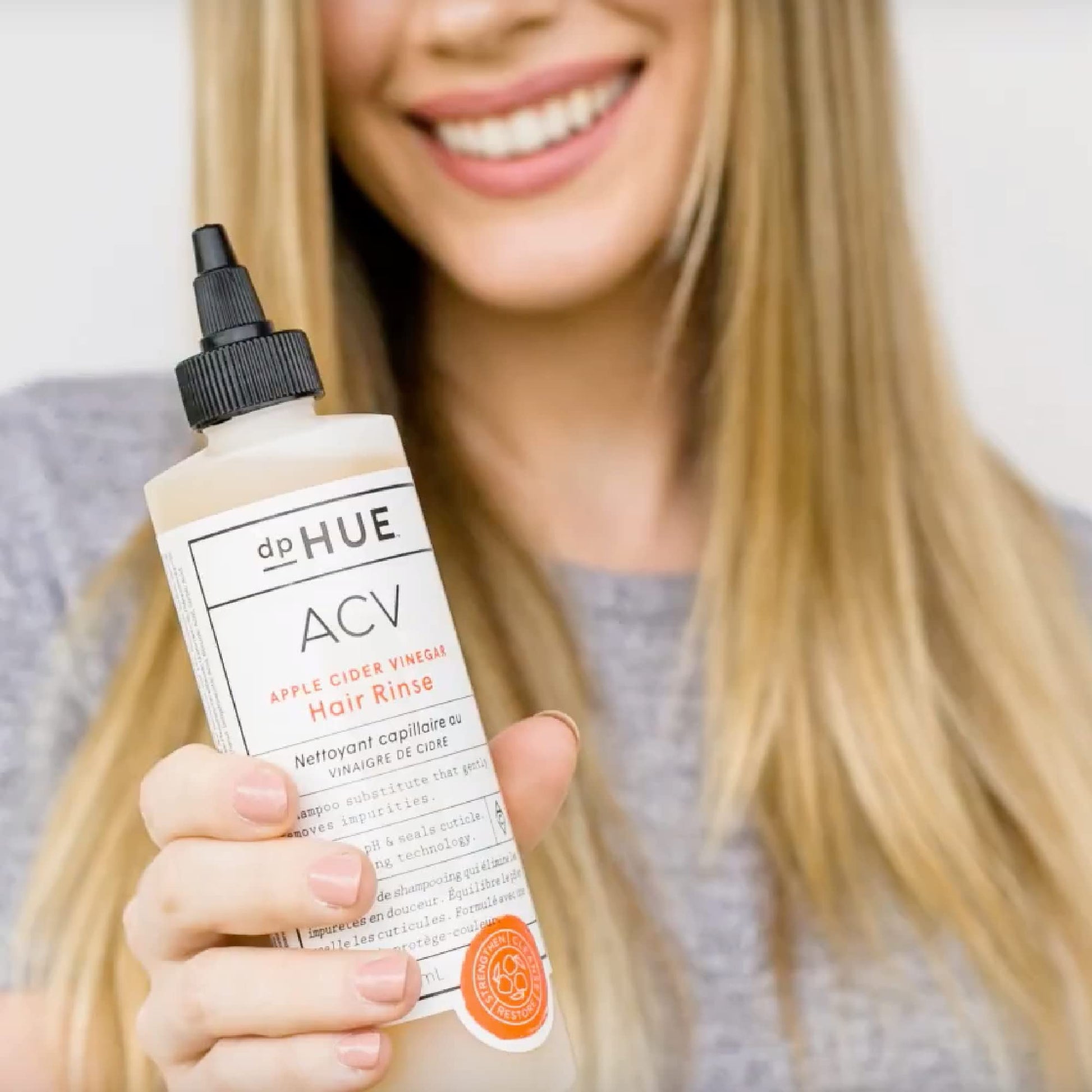 dpHUE Apple Cider Vinegar Hair Rinse, 20 oz - Shampoo Alternative & Scalp Cleanser dpHUE
