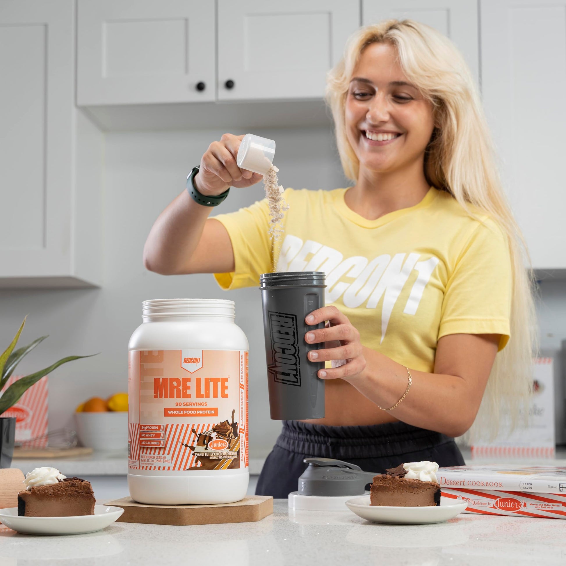 REDCON1 MRE Lite Whole Food Protein Powder, Juniors, Peanut Butter Chocolate REDCON1