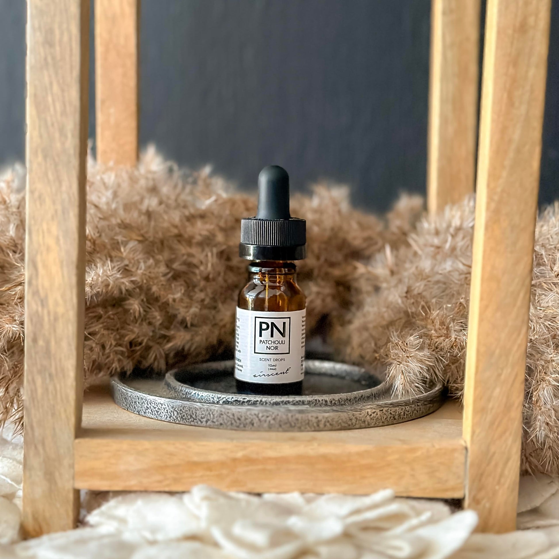 Patchouli Noir Diﬀuser Oil - Air-Scent Aroma and Essential Oil Blend - 10 Milliliter (.34 ﬂ oz) Air-Scent