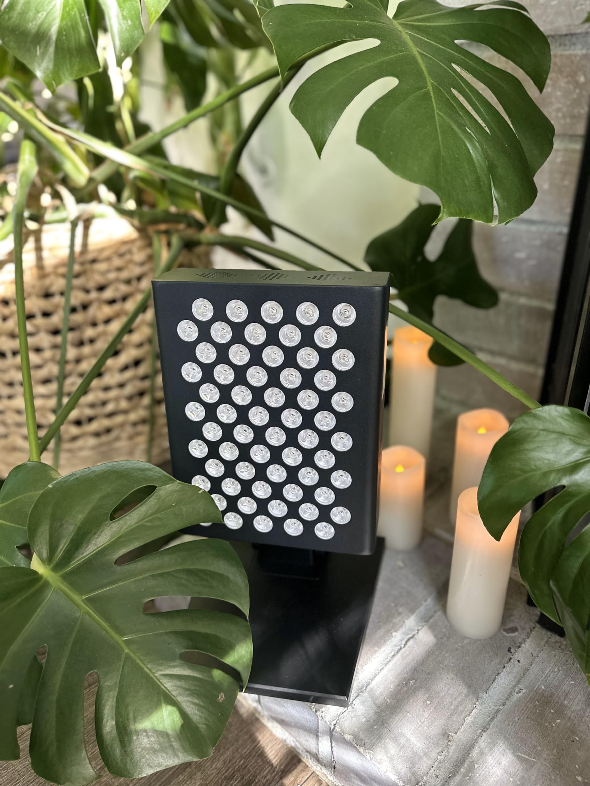 ADVARAYS Red Light Therapy Lamp: Infrared Heating Pad Pain Relief for Body 60 LEDs Panel Red Light ADVARAYS